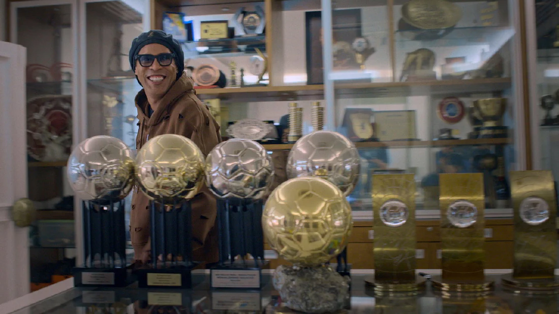 A scene from the Ronaldinho Gaúcho limited series